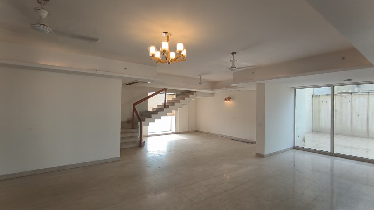 4 BHK penthouse for Rent in sector 81, Gurugram